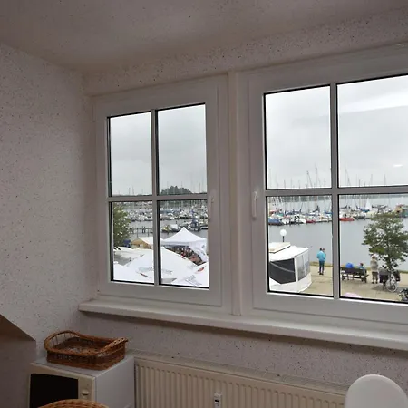 Apartment Seaside Comfort For 5 Guests, Cleaning Included *