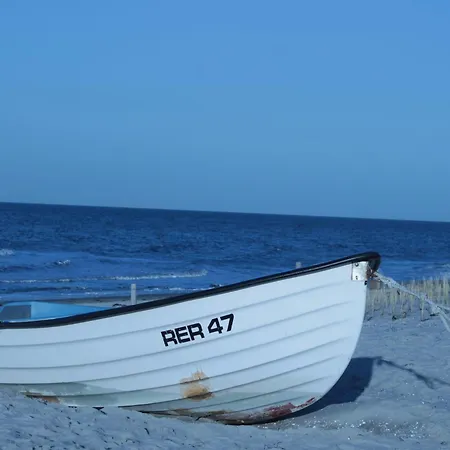 Seaside Comfort For 5 Guests, Cleaning Included *