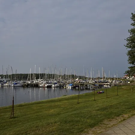 Seaside Comfort For 5 Guests, Cleaning Included Apartment Rerik
